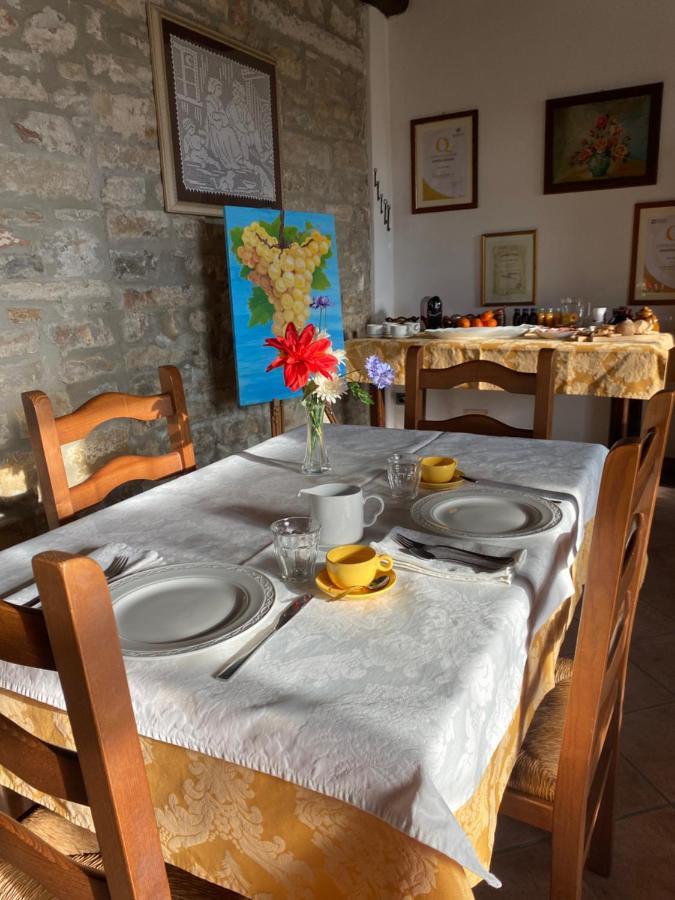 Agriturismo Pian Del Duca Vesime Exterior photo
