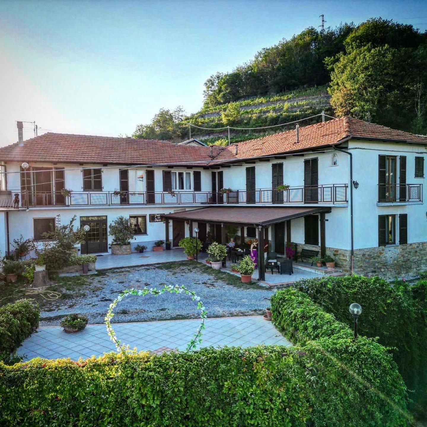 Agriturismo Pian Del Duca Vesime Exterior photo